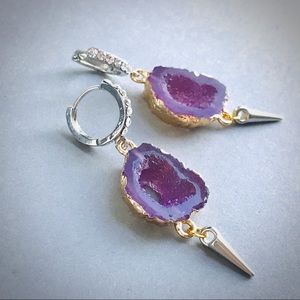Earrings with Quartz pendant